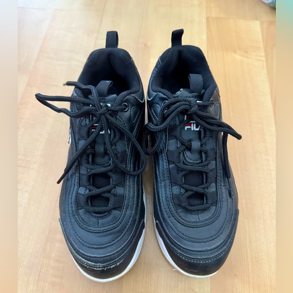 Athletic sneakers - Picture 2 of 3